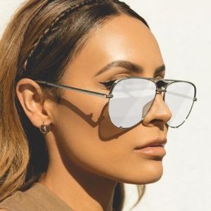 Desi Perkins X Quay Australia High Key Silver NEW